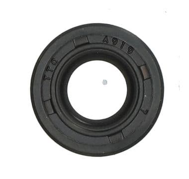 OIL SEAL / TR2->4 - Triumph TR2-3-3A-4-4A 1953-1967