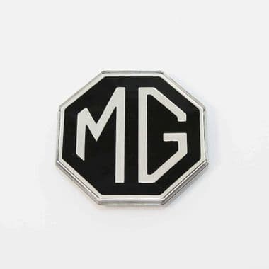 PLASTIC BADGE, 'MG', BOOT / MGB, MIDGET